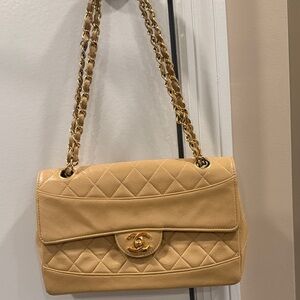 Chanel Beige Quilted Shoulder Bag with Gold Chain